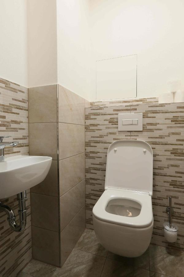 Apartmany Aura Bozi Dar Luaran gambar