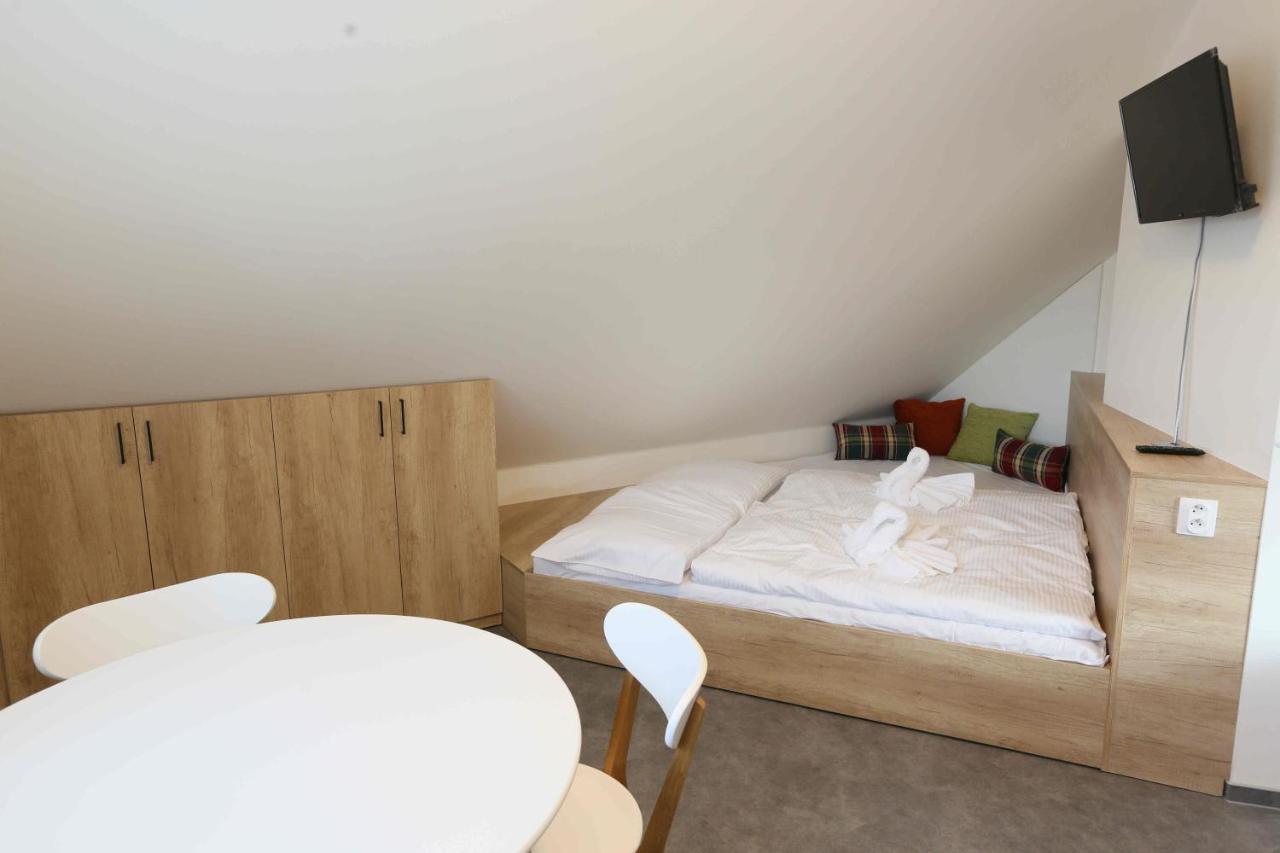 Apartmany Aura Bozi Dar Luaran gambar